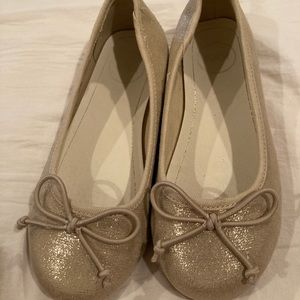 Nordstrom Girls Shimmer Gold Ballet Flats 11 M